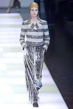 Giorgio Armani F/W 02 Look 143