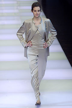Giorgio Armani F/W 02 Look 151