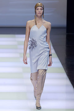 Giorgio Armani F/W 02 Look 154