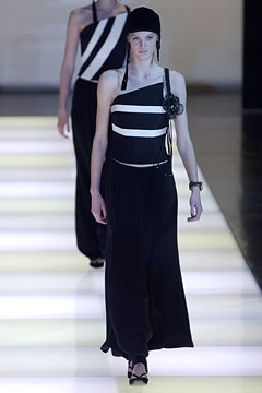 Giorgio Armani F/W 02 Look 157