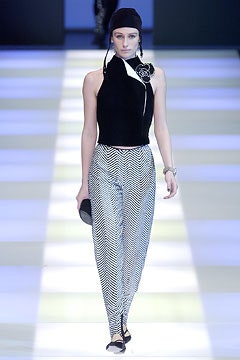 Giorgio Armani F/W 02 Look 163