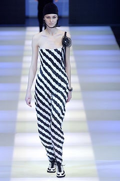 Giorgio Armani F/W 02 Look 166