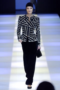 Giorgio Armani F/W 02 Look 171