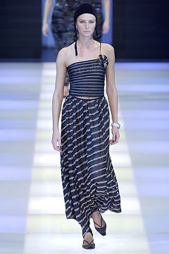 Giorgio Armani F/W 02 Look 183