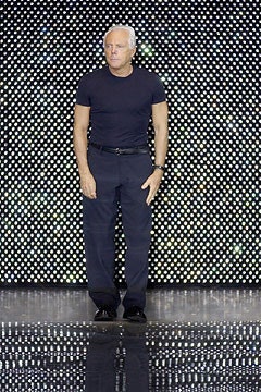 Giorgio Armani F/W 02 Look 195