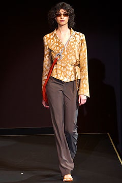 Giorgio Armani S/S 03 Look 19