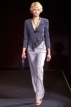 Giorgio Armani S/S 03 Look 25