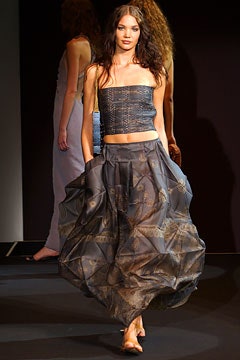 Giorgio Armani S/S 03 Look 32