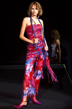 Giorgio Armani S/S 03 Look 43
