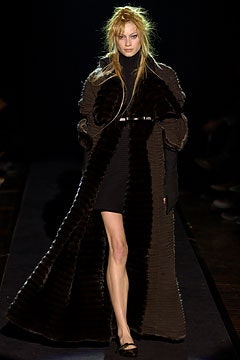Gianfranco Ferré F/W 03 Look 11