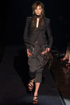 Gianfranco Ferré F/W 03 Look 15