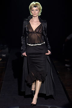 Gianfranco Ferré F/W 03 Look 33