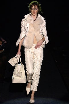 Gianfranco Ferré F/W 03 Look 45