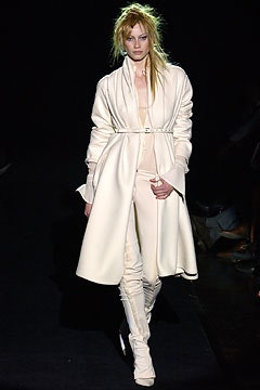 Gianfranco Ferré F/W 03 Look 59