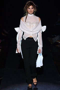 Gianfranco Ferré F/W 03 Look 74