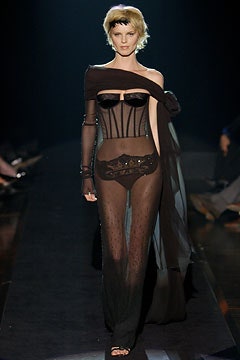 Gianfranco Ferré F/W 03 Look 76