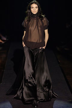 Gianfranco Ferré F/W 03 Look 77
