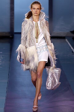 Fendi F/W 03 Look 30