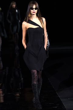 Giorgio Armani F/W 03 Look 21