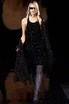 Giorgio Armani F/W 03 Look 34