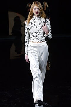 Giorgio Armani F/W 03 Look 40