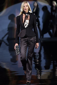Giorgio Armani F/W 03 Look 54