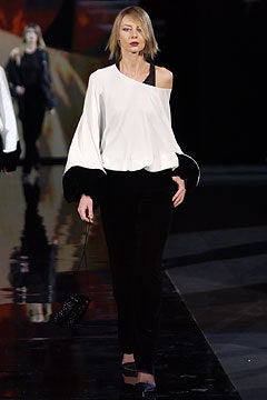 Giorgio Armani F/W 03 Look 58