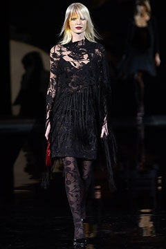 Giorgio Armani F/W 03 Look 61