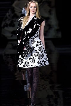 Giorgio Armani F/W 03 Look 69