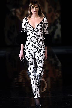 Giorgio Armani F/W 03 Look 70