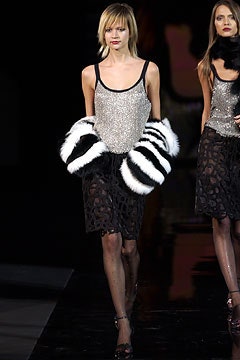 Giorgio Armani F/W 03 Look 84