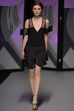 FrostFrench S/S 04 Look 38