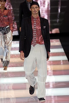 Giorgio Armani S/S 04 Look 10