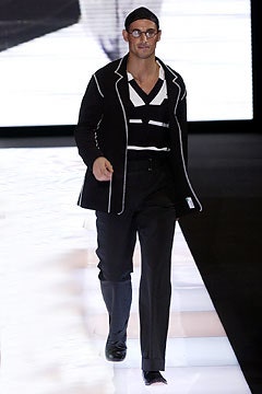 Giorgio Armani S/S 04 Look 18