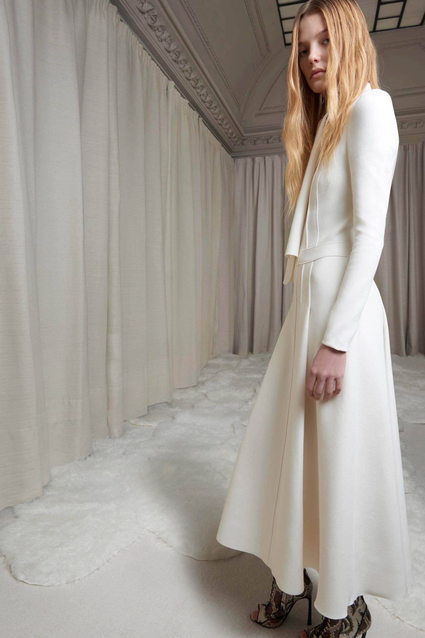 Giambattista Valli F/W 16 Look 11