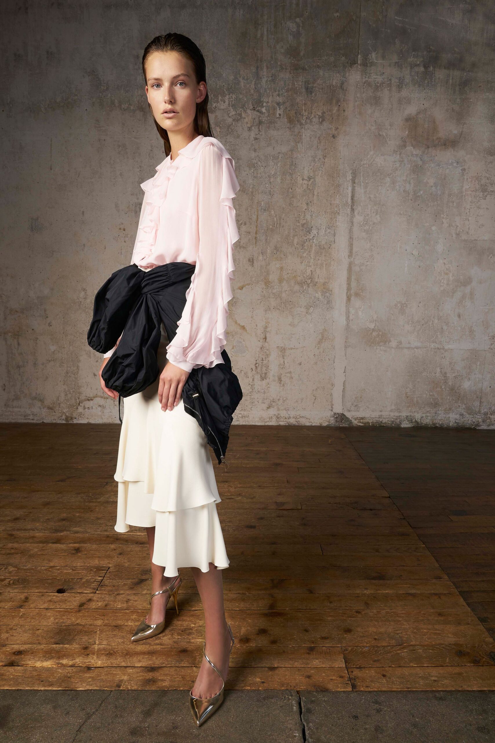 Giambattista Valli Resort 18 Look 11