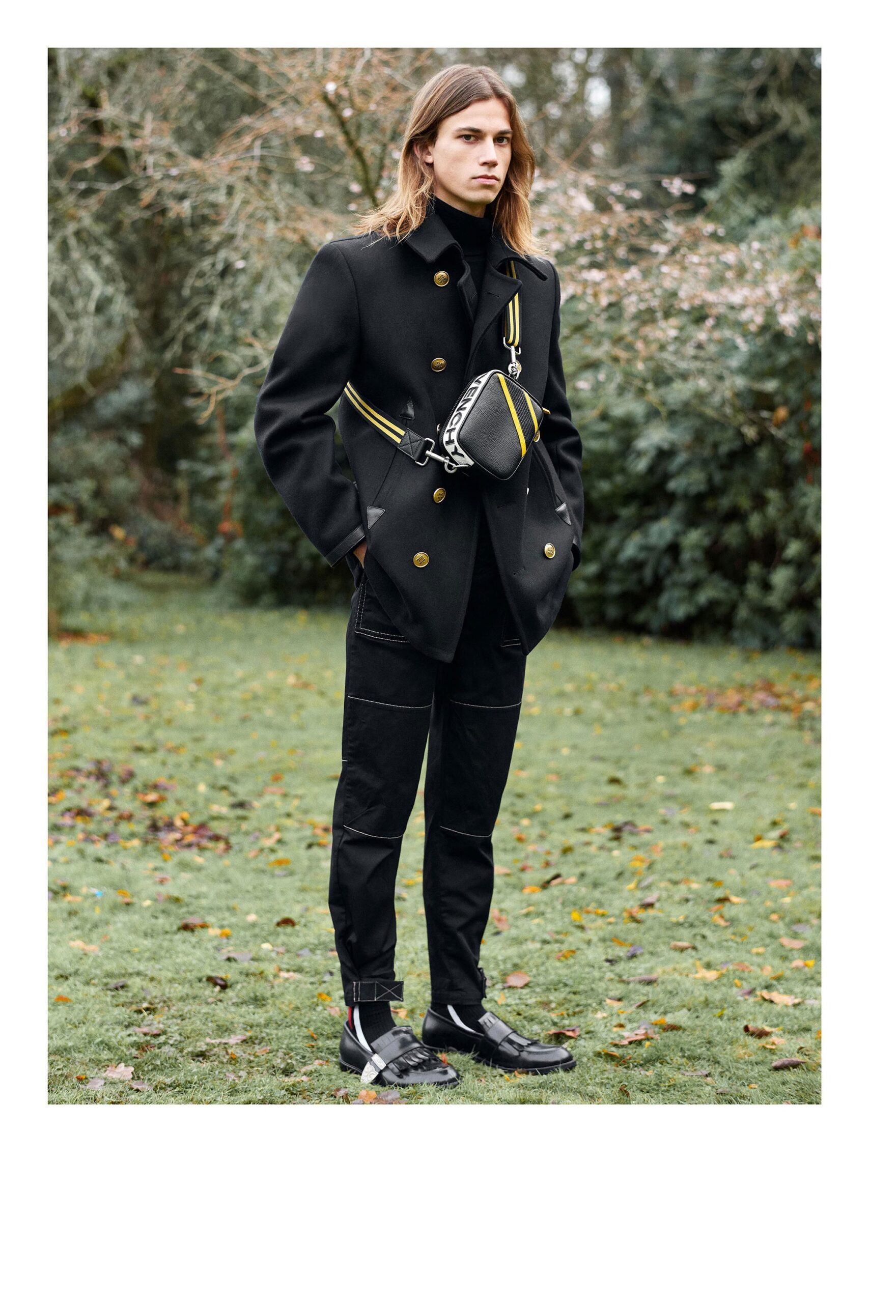 Givenchy F/W 18 Look 14