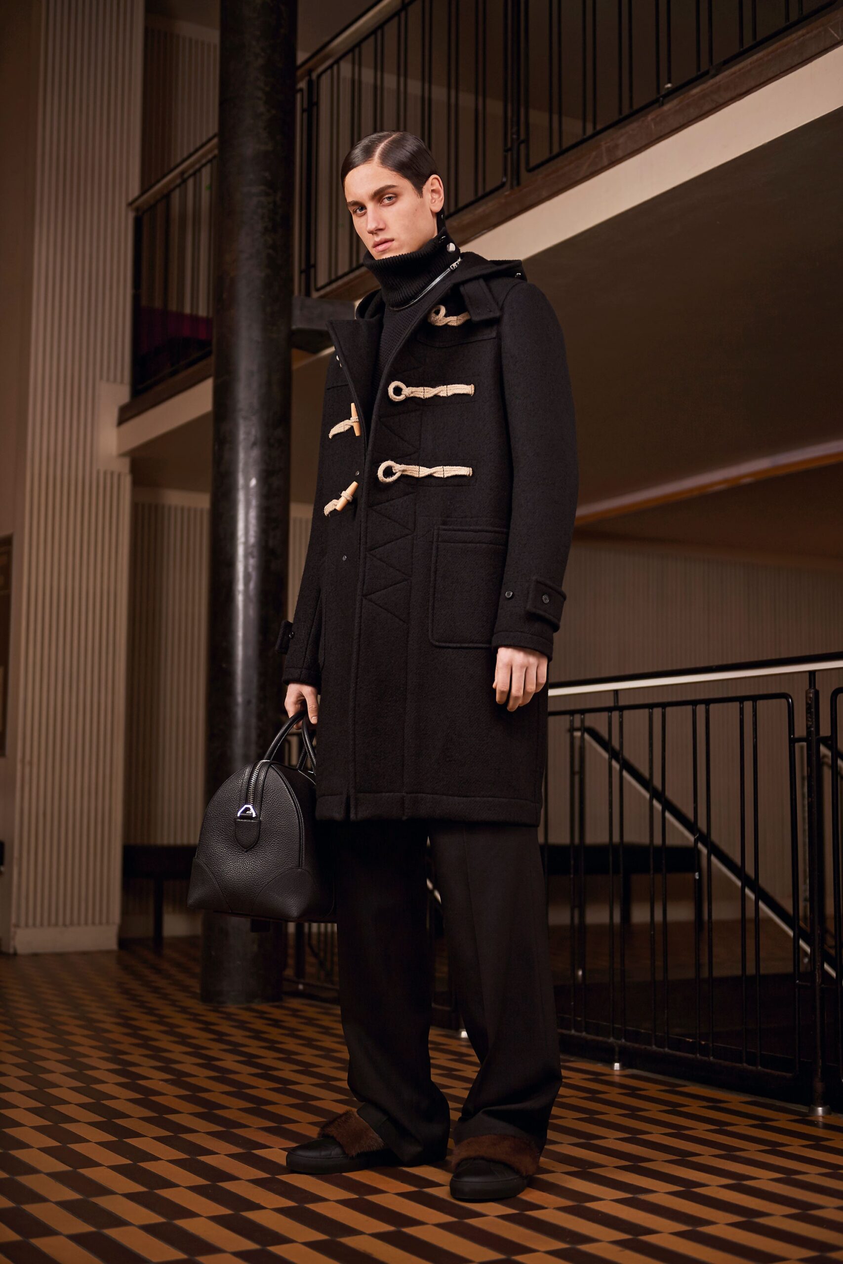 Givenchy F/W 17 Look 14