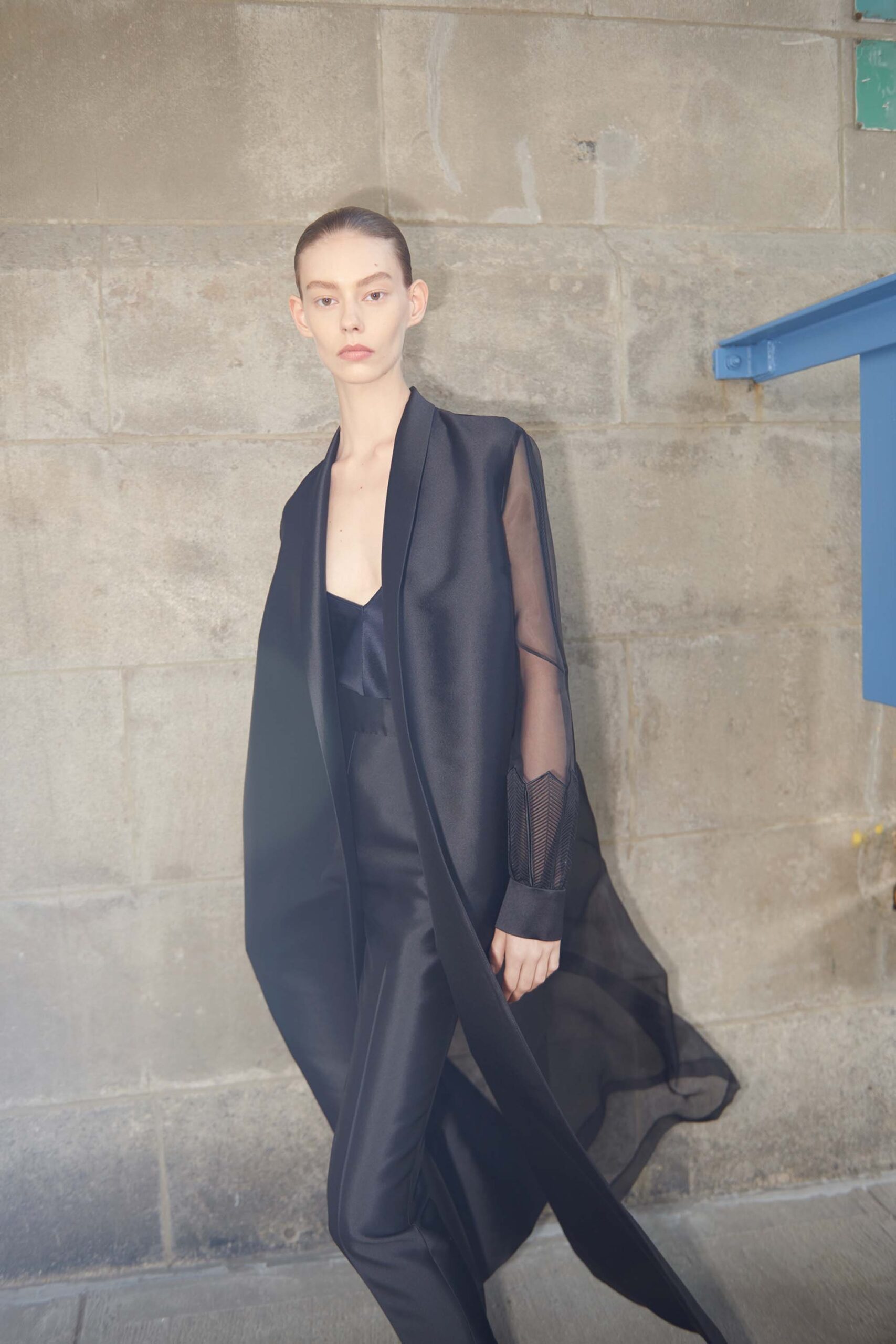 Gabriela Hearst Resort 17 Look 16