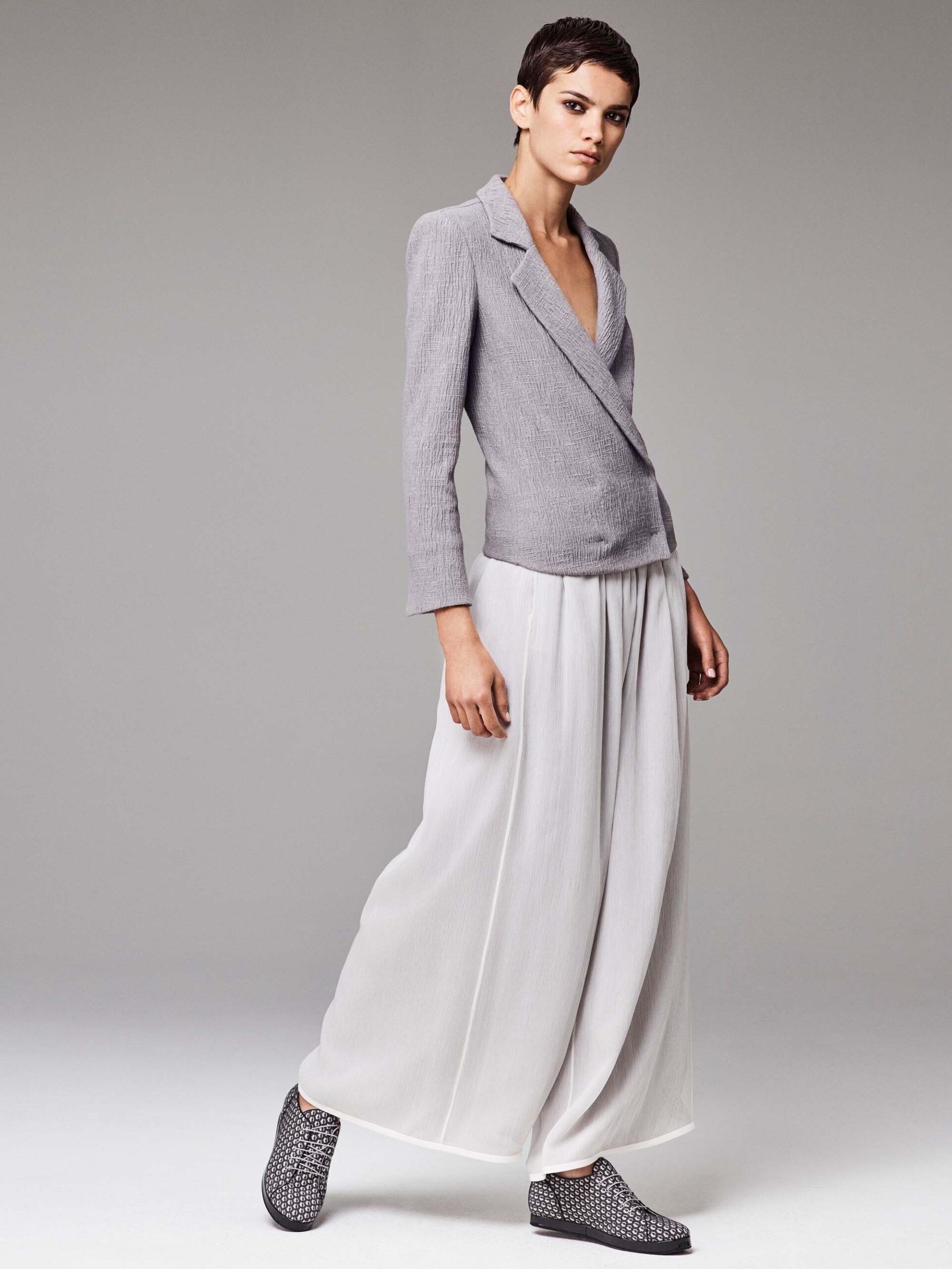 Giorgio Armani Resort 17 Look 16