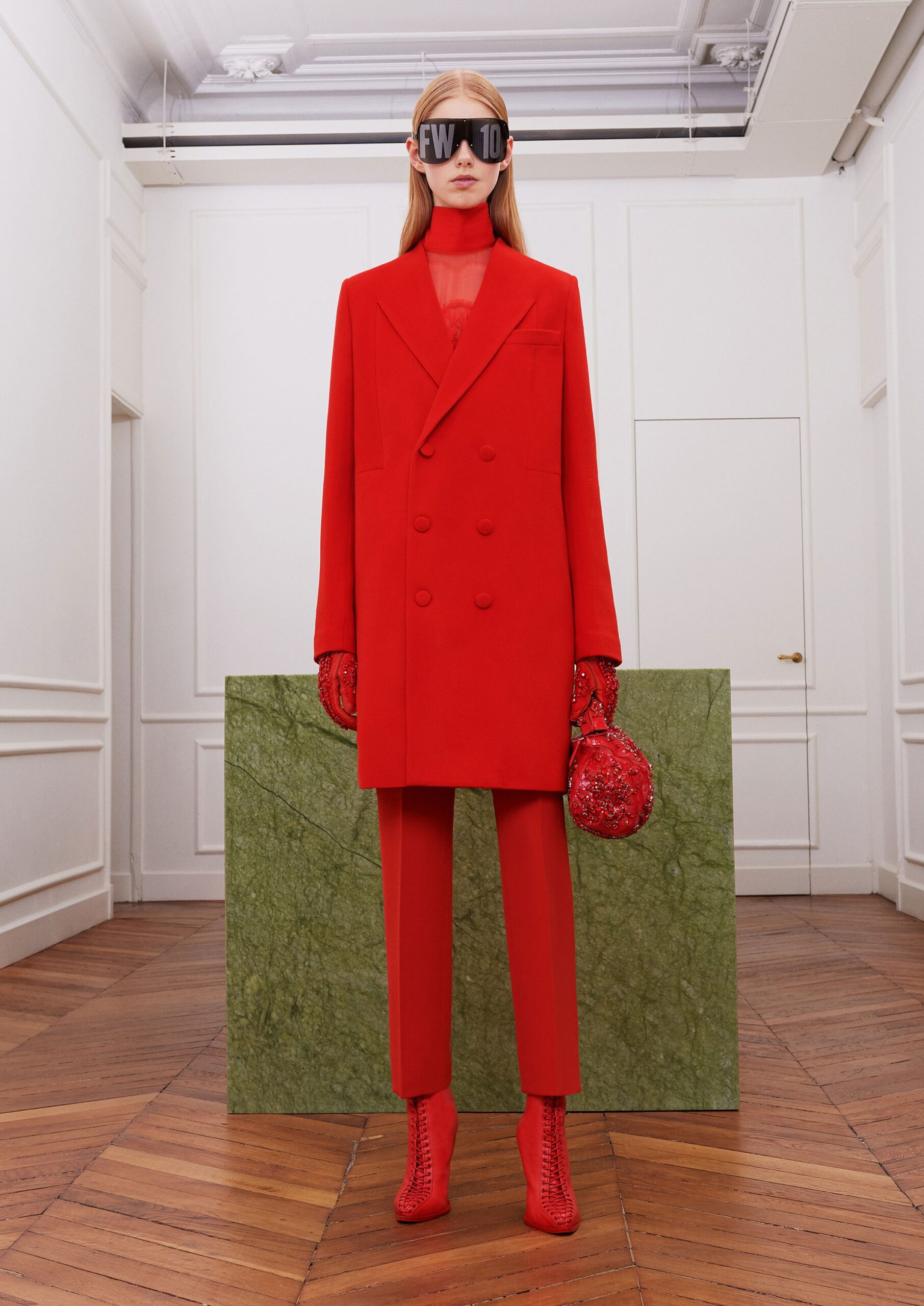 Givenchy F/W 17 Look 18