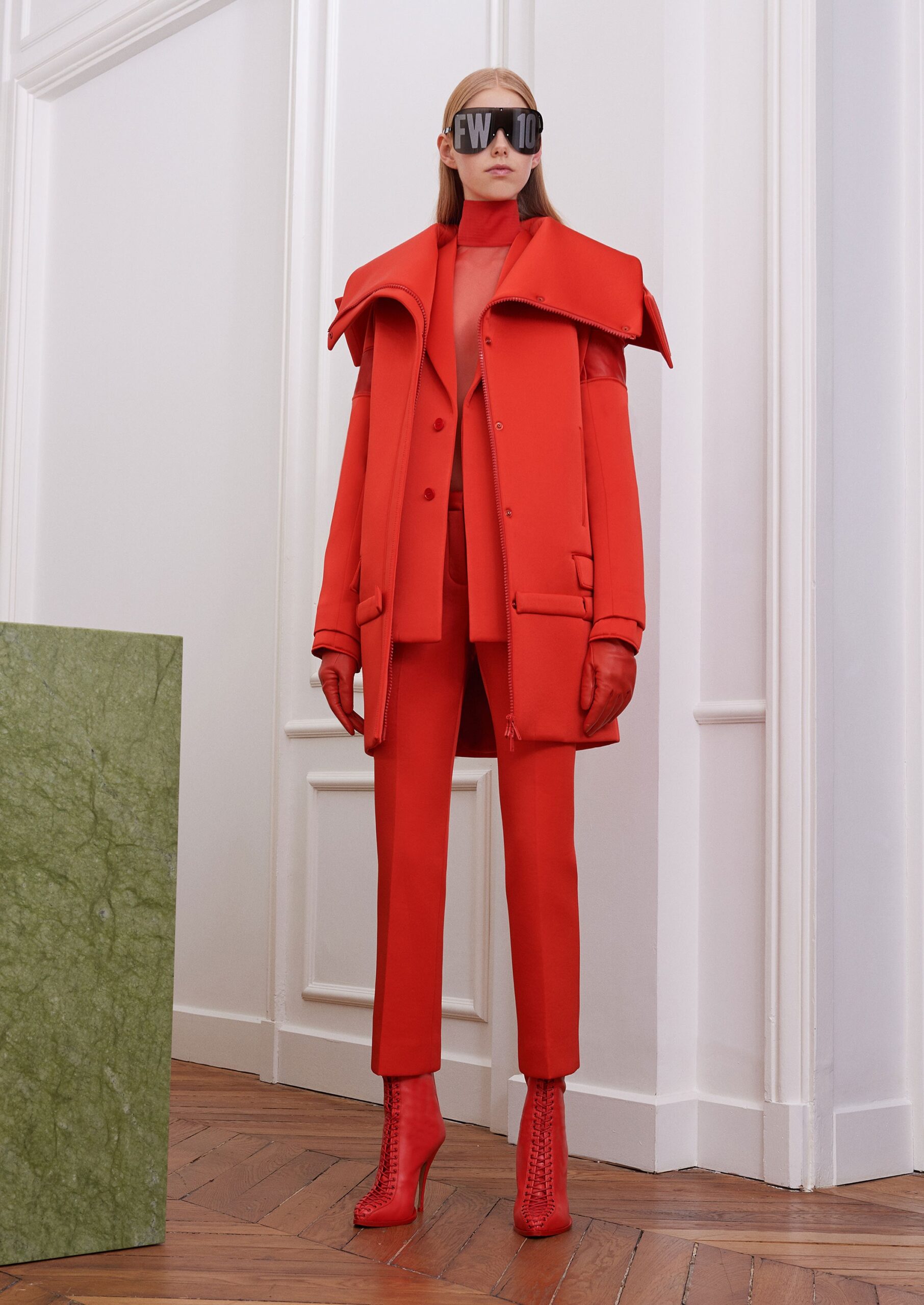 Givenchy F/W 17 Look 19