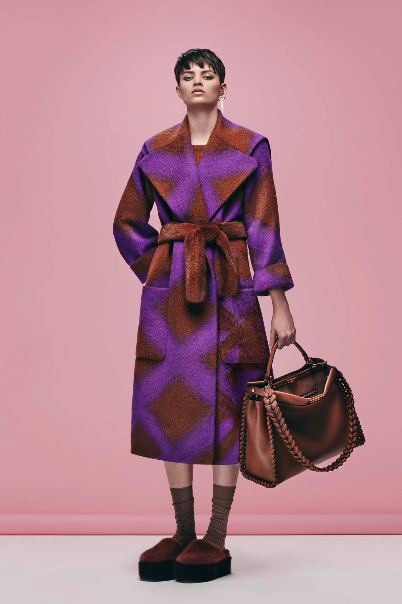 Fendi F/W 16 Look 21