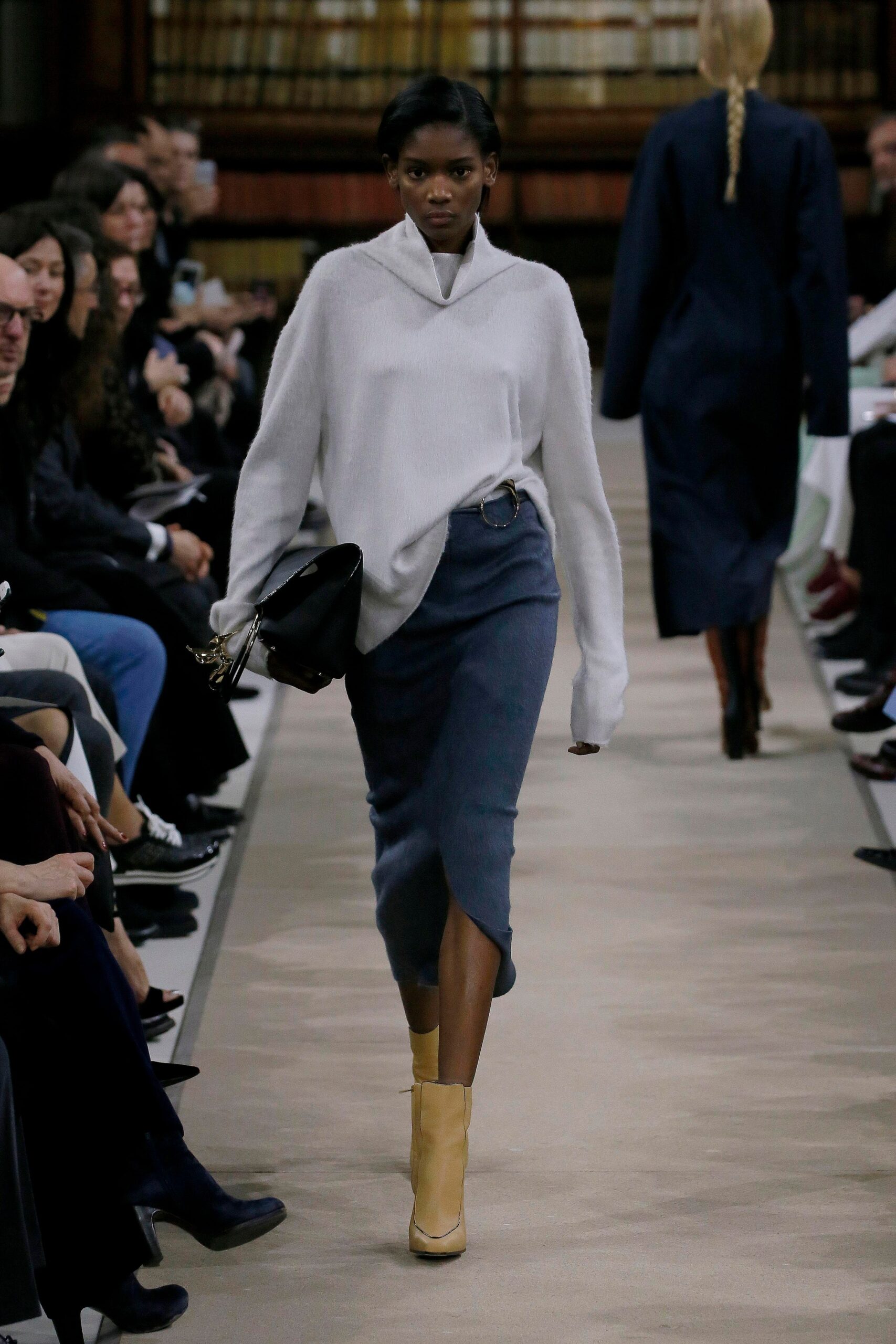 Giada F/W 18 Look 22