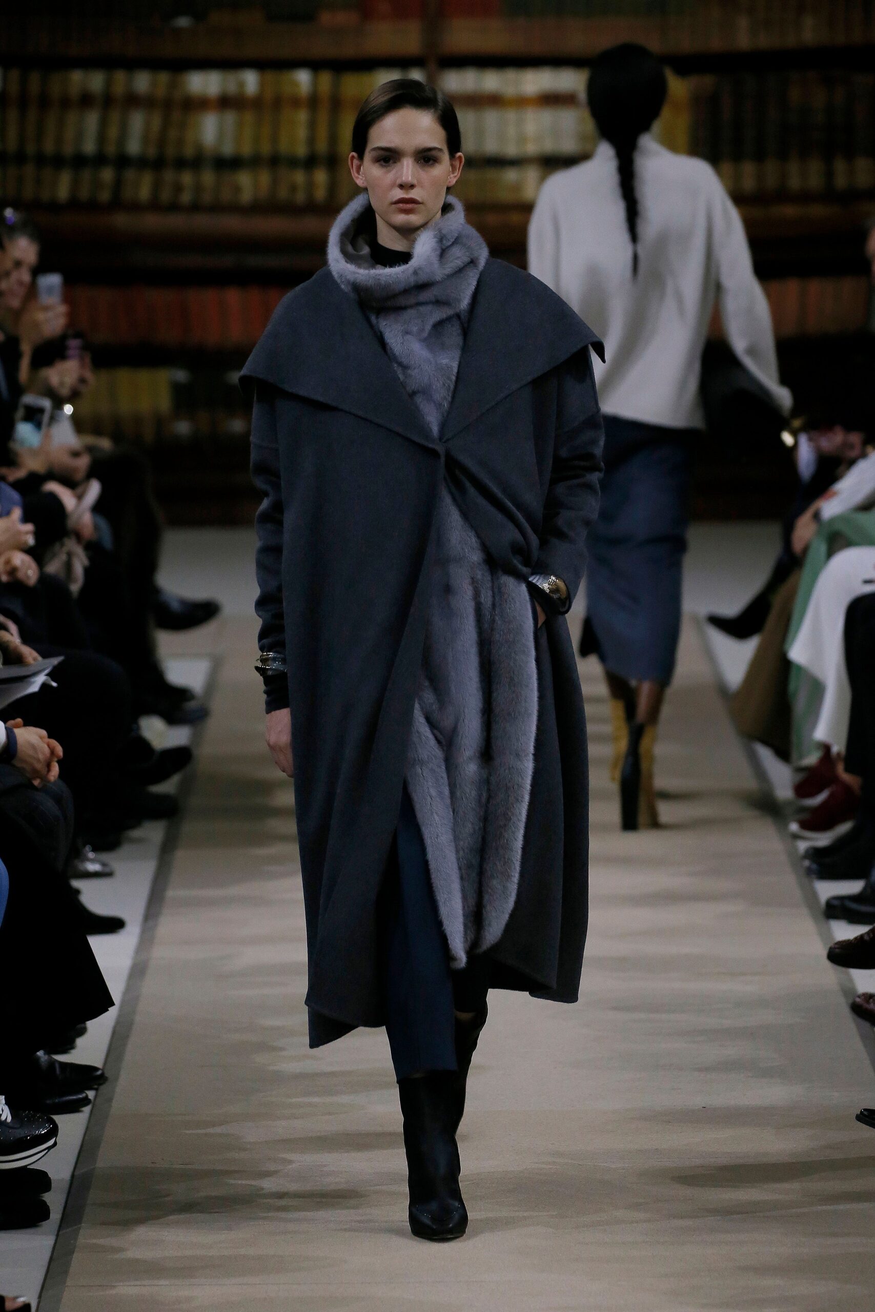 Giada F/W 18 Look 23