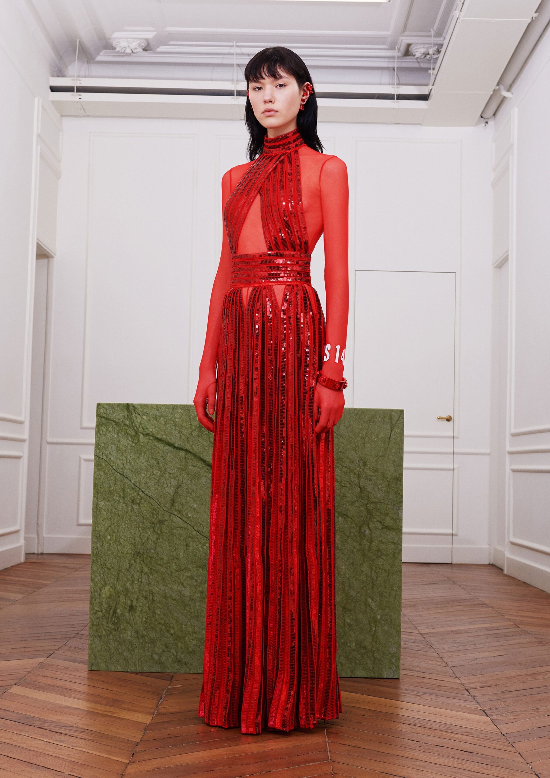 Givenchy F/W 17 Look 27