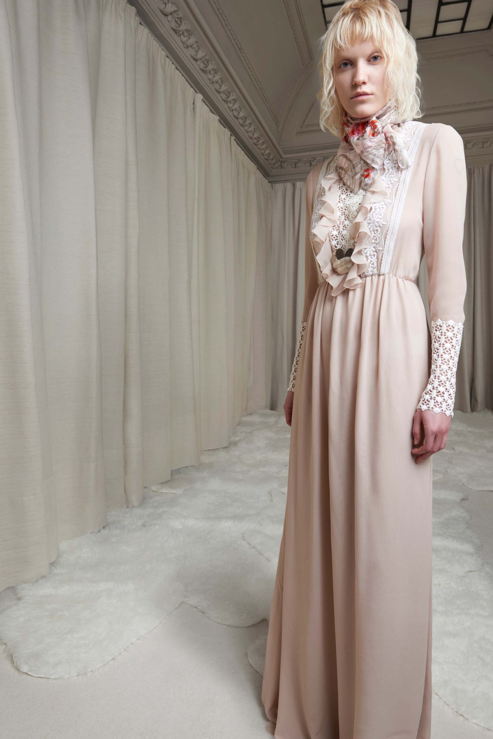 Giambattista Valli F/W 16 Look 27