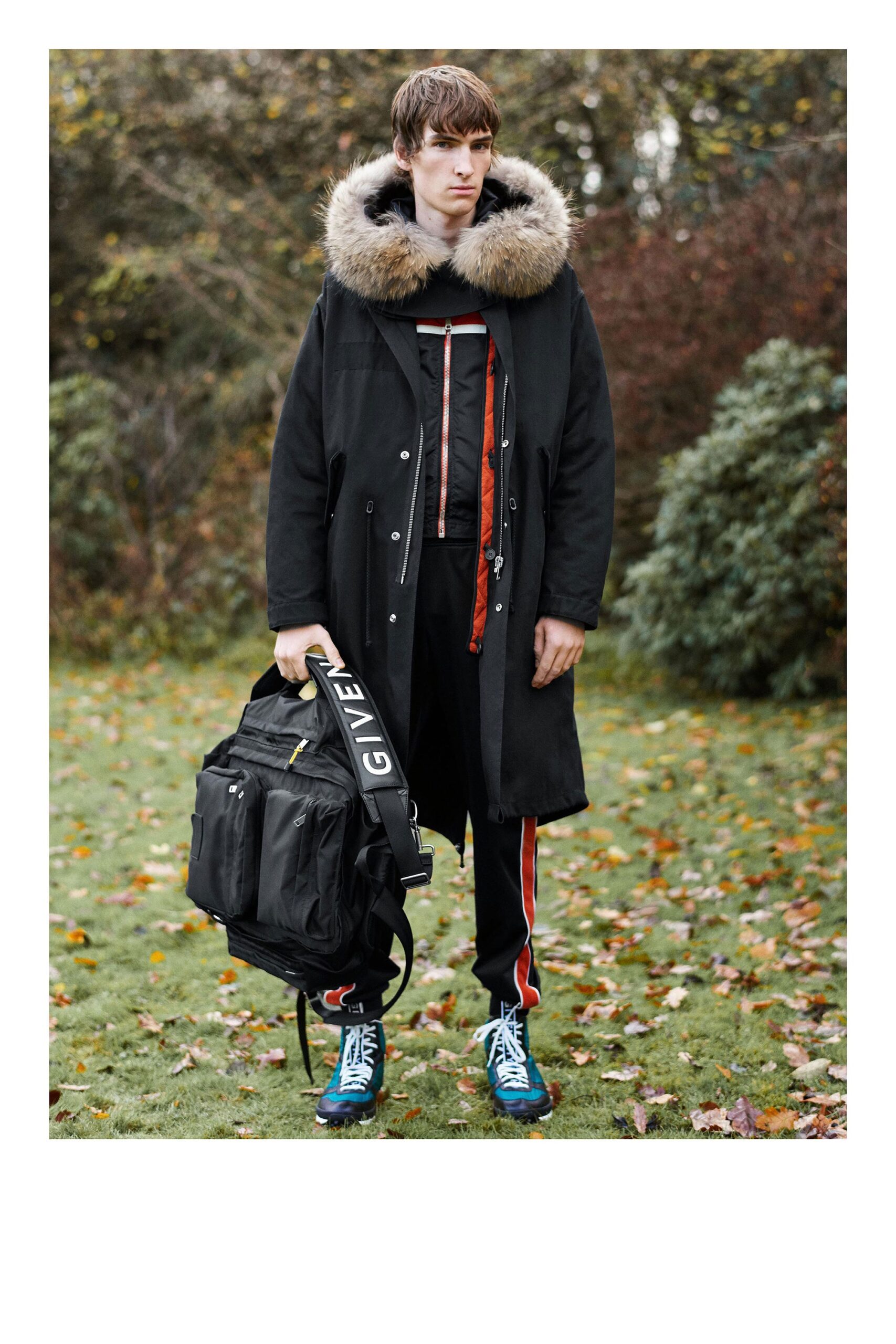 Givenchy F/W 18 Look 28