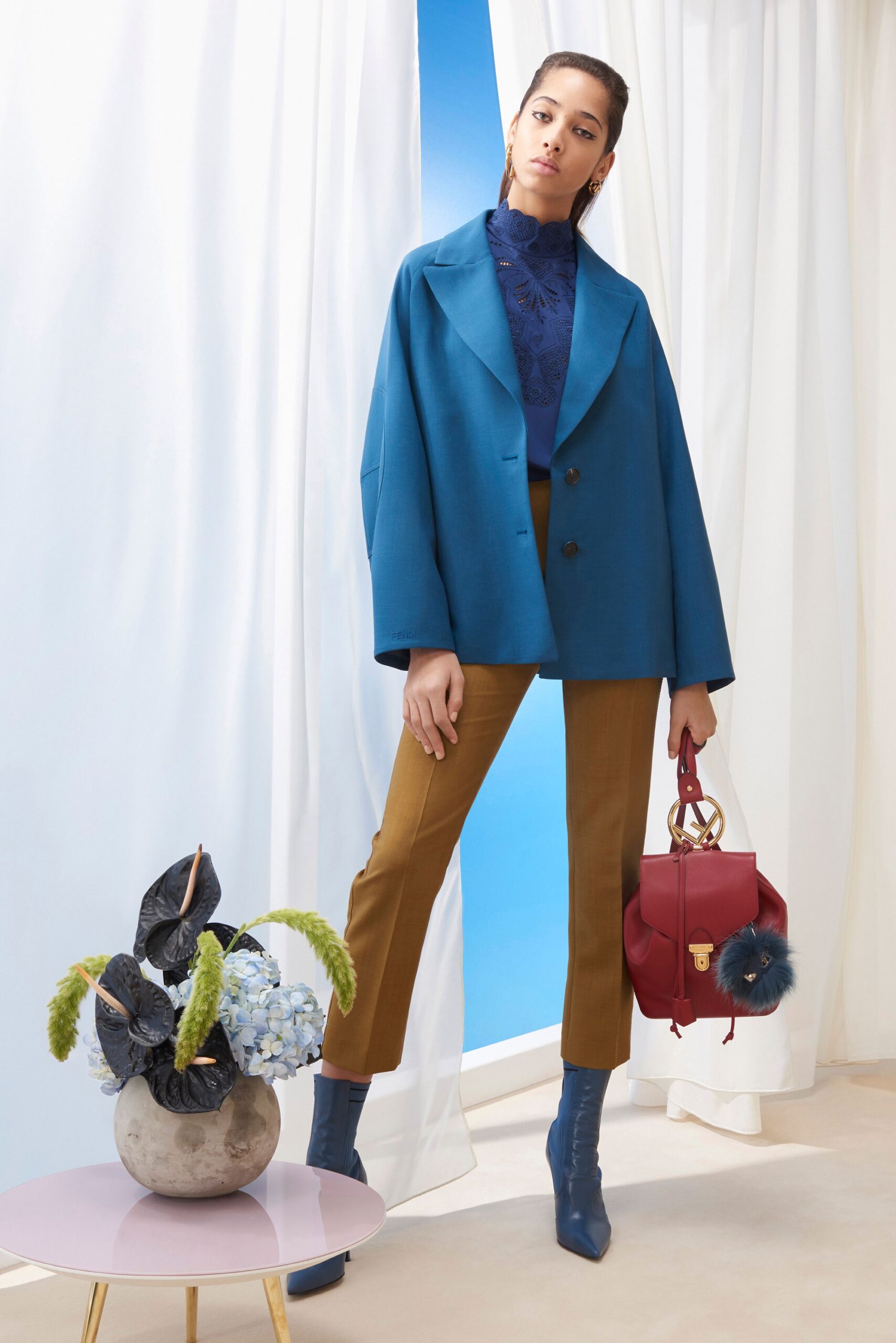 Fendi F/W 18 Look 29