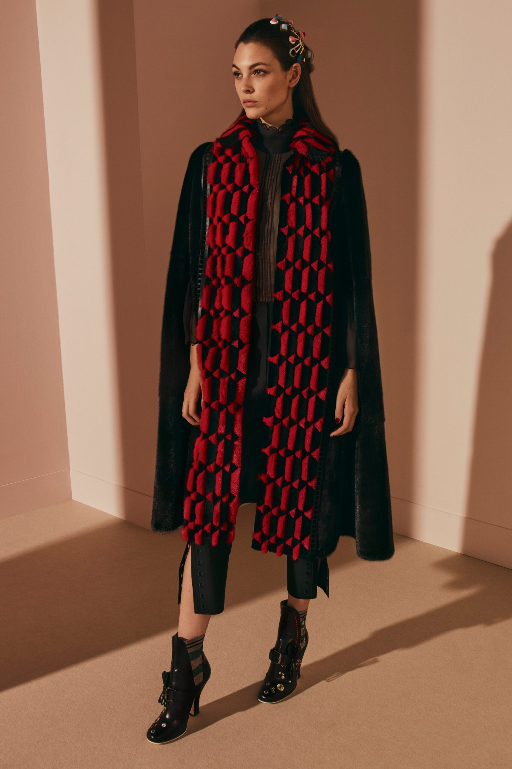 Fendi F/W 17 Look 29